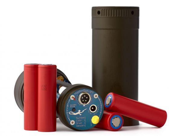 Ліхтар для підводного полювання HunterProLight 4 V4 6200