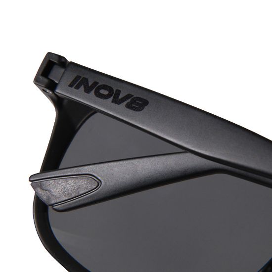 Очки солнцезащитные Inov-8 Classic