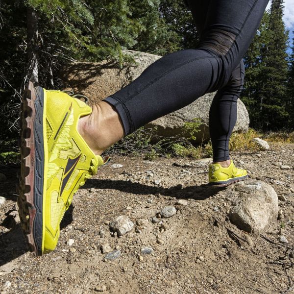 Кроссовки для трейла мужские Altra Lone Peak 4.5 (жёлто-красный)