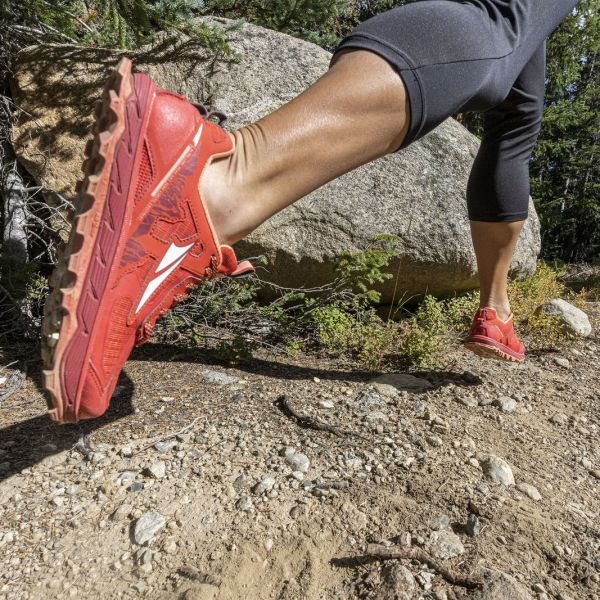 Кроссовки для трейла женские Altra Lone Peak 4.5 (красный)